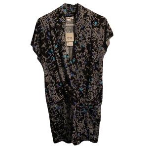 Kensie Romper with Pockets - Plunge Neckline - Shorts NWT New
